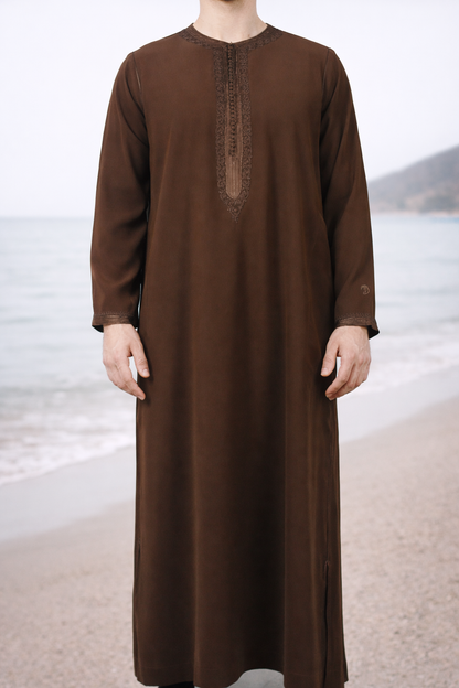 Traditionele Donkerbruine heren qamis uit de Shamaly Assembly-collectie